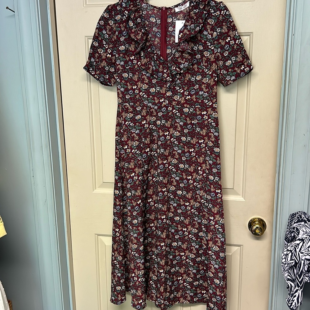 Nice & Jo below knee dress